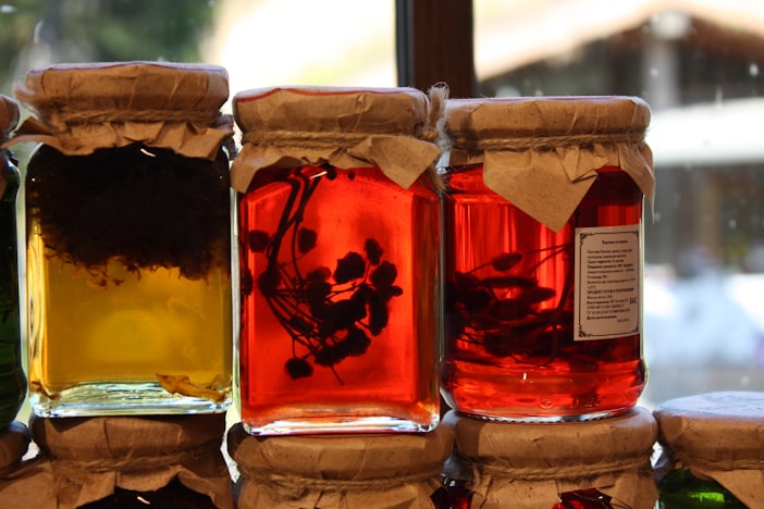 Honey Varietals: Terroir, Flavor, and Color